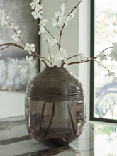 Load image into Gallery viewer, Harpwick Vase - Ego Home Furniture