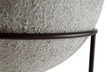 Load image into Gallery viewer, Estonbank Vase