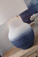 Load image into Gallery viewer, Dashland Table Lamp