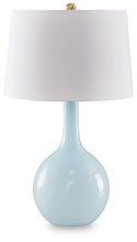 Load image into Gallery viewer, Rylanton Table Lamp image