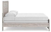 Load image into Gallery viewer, Broachmyn Bed - Ego Home Furniture
