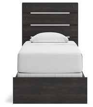 Load image into Gallery viewer, Hollivern Bed