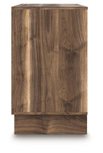 Load image into Gallery viewer, Chirason Dresser - Ego Home Furniture