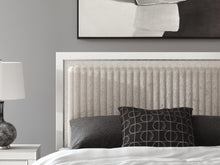 Load image into Gallery viewer, Zuraleus Bed