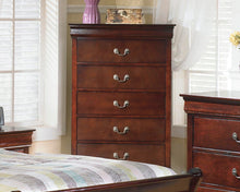 Load image into Gallery viewer, Alisdair Chest of Drawers - Ego Home Furniture