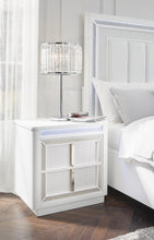 Load image into Gallery viewer, Chalanna Bedroom Set - Ego Home Furniture