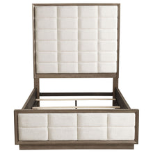 Load image into Gallery viewer, Durango Panel Bed