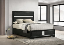 Load image into Gallery viewer, Miranda Panel Bed