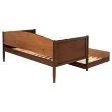 Load image into Gallery viewer, Bozeman Daybed with Trundle