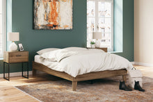 Load image into Gallery viewer, Deanlow Bed - Ego Home Furniture