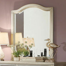 Load image into Gallery viewer, Adeline Mirror