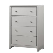 Load image into Gallery viewer, Bryne Chest