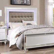 Load image into Gallery viewer, BRACHIUM E.King Bed, White