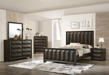 Load image into Gallery viewer, Hexham King & Queen Bed