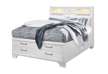 Load image into Gallery viewer, Jordyn White Bed Group