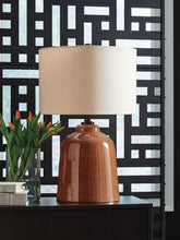 Load image into Gallery viewer, Aaleahya Table Lamp - Ego Home Furniture
