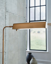 Load image into Gallery viewer, Yafe Floor Lamp - Ego Home Furniture