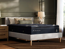 Load image into Gallery viewer, DreamCloud Hybrid Luxe 4.0 Mattress