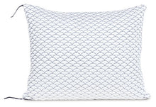 Load image into Gallery viewer, DreamCloudTM Classic / Pillow (Set of 4) - Ego Home Furniture