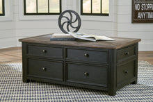Load image into Gallery viewer, Tyler Creek Table Set