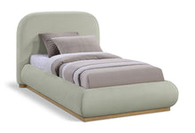 Load image into Gallery viewer, Vaughn - Chenille Bed With Natural Base