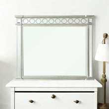 Load image into Gallery viewer, Varian - Mirrored Designed Mirror - Silver