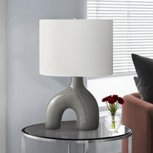 Load image into Gallery viewer, Contemporary Table Lamp With Shade