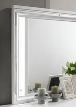 Load image into Gallery viewer, B027 - Mirror - Pale Almond