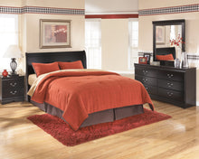 Load image into Gallery viewer, Huey Vineyard - Queen Sleigh Headboard - Black
