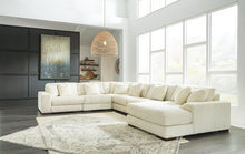 Load image into Gallery viewer, Lindyn - Sectional