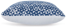Load image into Gallery viewer, Jaycott Next-Gen Nuvella - Pillow