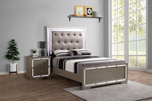 Load image into Gallery viewer, Alana - Stylish Bed