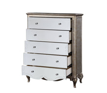 Load image into Gallery viewer, Esteban - Chest - Champagne