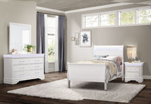 Load image into Gallery viewer, Charlie - 4 Piece Twin Bedroom Set (Twin Bed, Dresser, Mirror And Nightstand) - White