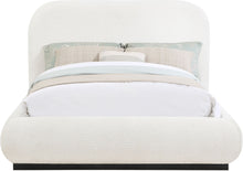 Load image into Gallery viewer, Vaughn - Boucle Bed With Black Base