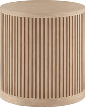 Load image into Gallery viewer, Madera - Oak Veneer And Solid Wood Table