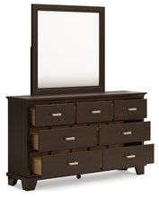 Load image into Gallery viewer, Covetown - Panel Bedroom Set