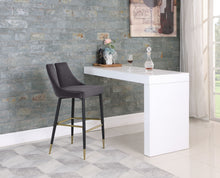 Load image into Gallery viewer, Sleek - Stool (Set of 2)