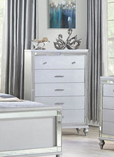Load image into Gallery viewer, Galaxy Home Sterling Chest in Silver image