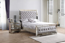 Load image into Gallery viewer, Stylish Contemporary Bed With Minimalist Design