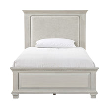 Load image into Gallery viewer, Silver Sands - 4/6 Full Panel Footboard & Slats - Gray