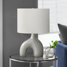 Load image into Gallery viewer, Contemporary Table Lamp With Shade