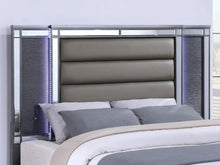 Load image into Gallery viewer, B223 - Bed With LED Light