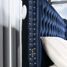 Load image into Gallery viewer, B547 - Velvet Bed With Bluetooth Speaker & USB