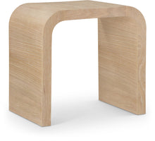Load image into Gallery viewer, Cresthill - Ash End Table