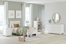 Load image into Gallery viewer, Hallityn - Platform Bedroom Set