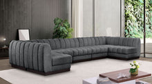 Load image into Gallery viewer, Quinn - 7 Piece Modular Sectional