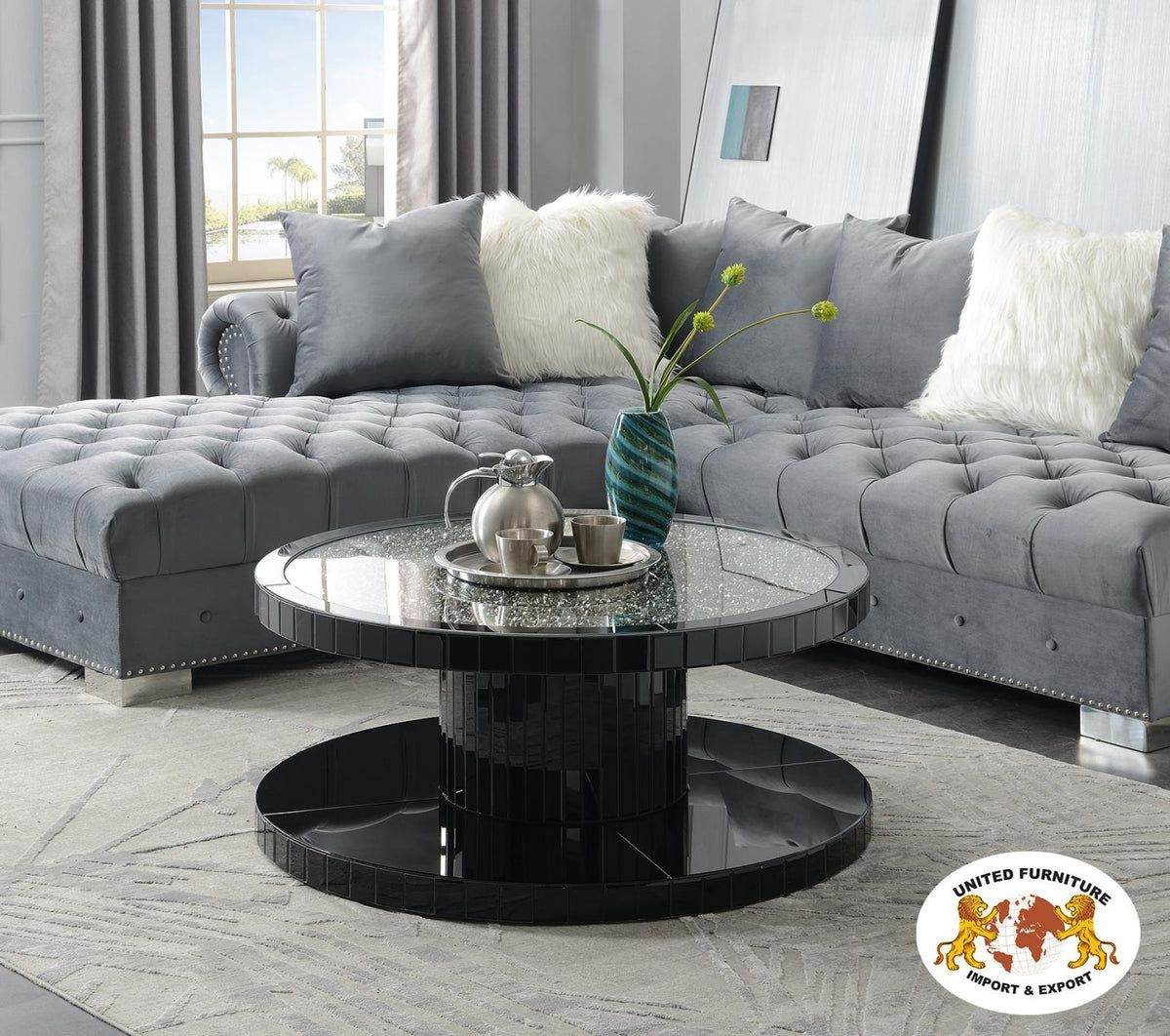 G-135 - Glamour Table