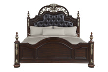 Load image into Gallery viewer, Maximus - 5/0 Queen Footboard & Slats - Madeira