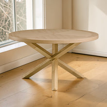 Load image into Gallery viewer, Kasem - Round Dining Table - Oak